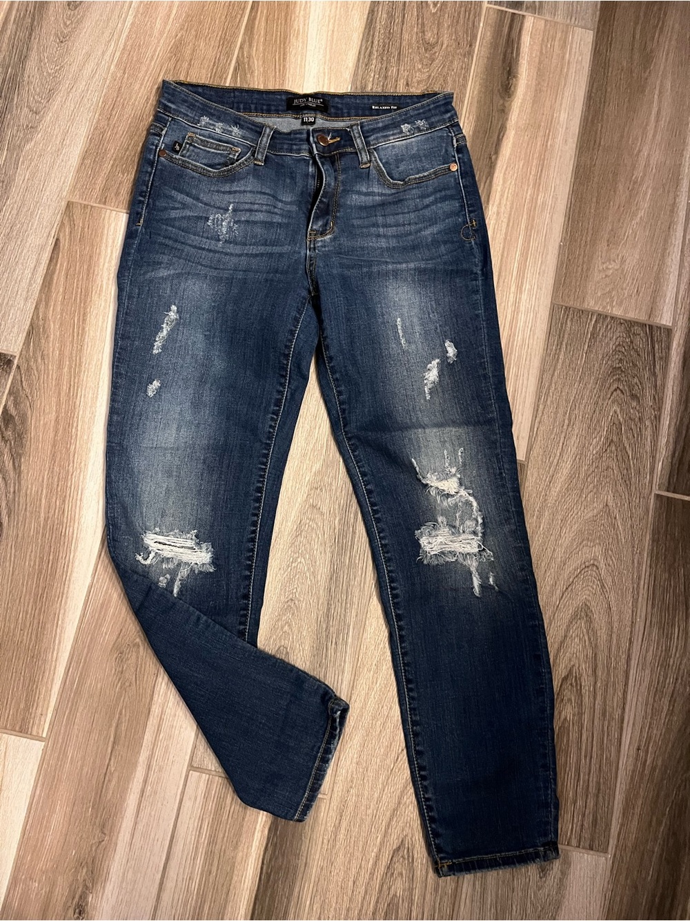 Judy Blue Distressed Dark Blue Skinny Jeans